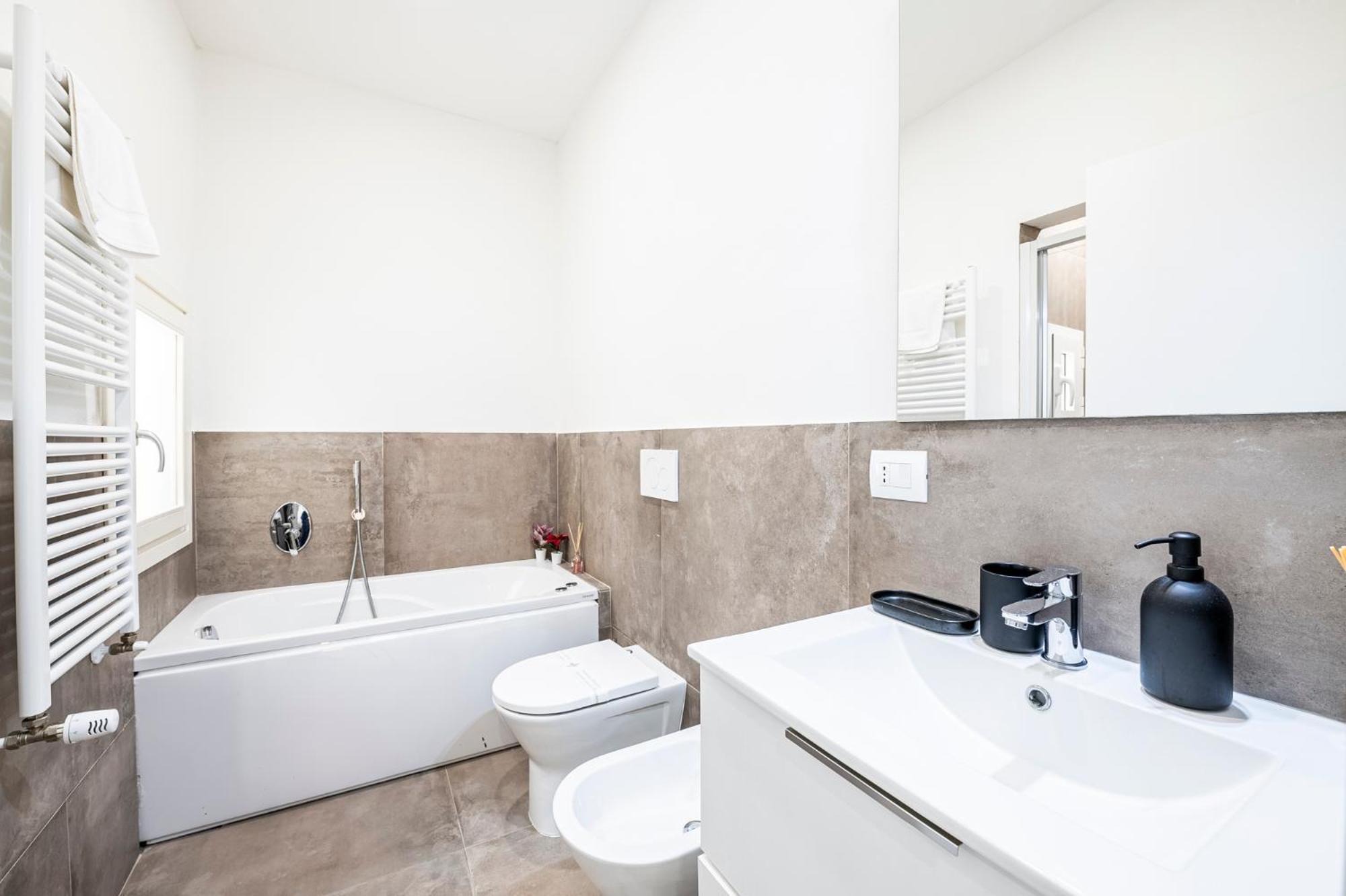 10 Minuti Duomo - Double Suite Con Idromassaggio Firenze Eksteriør bilde